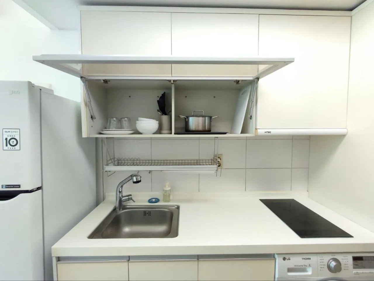 Apartment Minimalism Stay At Gimpo Airport Seoul South Korea